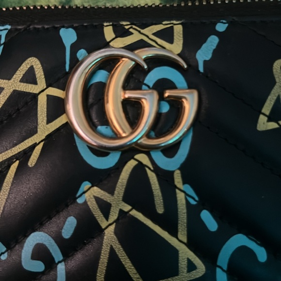 GUCCi GHOST WALLET - Picture 7 of 7